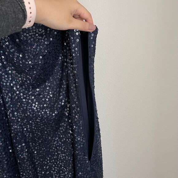 NWT Adrianna Papell Navy Sequin One Shoulder Formal Gown (Size US 8) - Picture 8 of 12